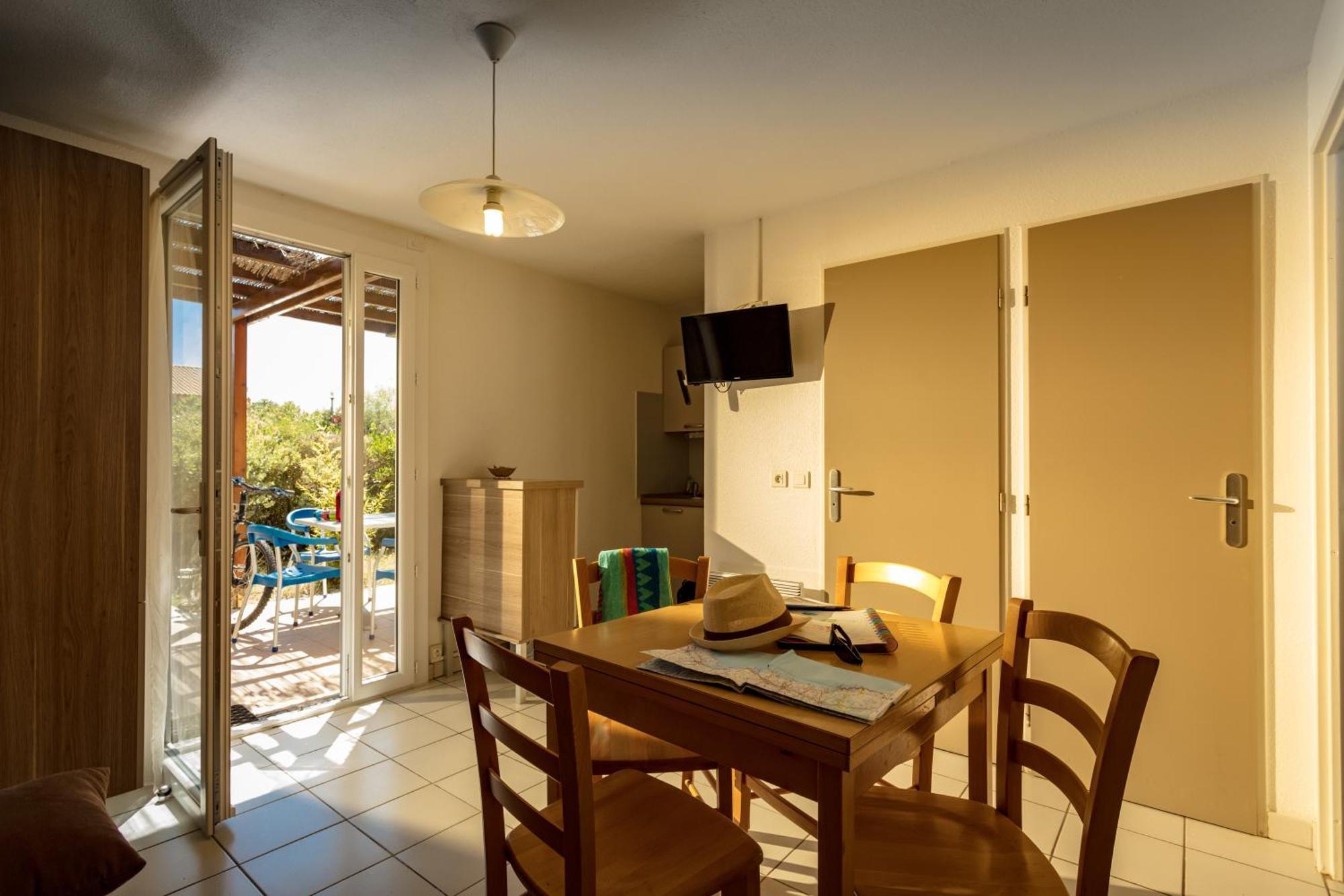 Vvf Sigean Port-La-Nouvelle Corbieres Hotel Екстериор снимка